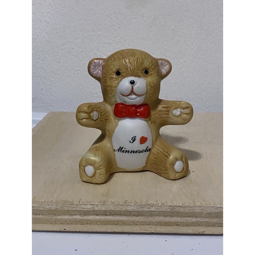 I Love Minnesota Vintage Made In Taiwan Bear Figure